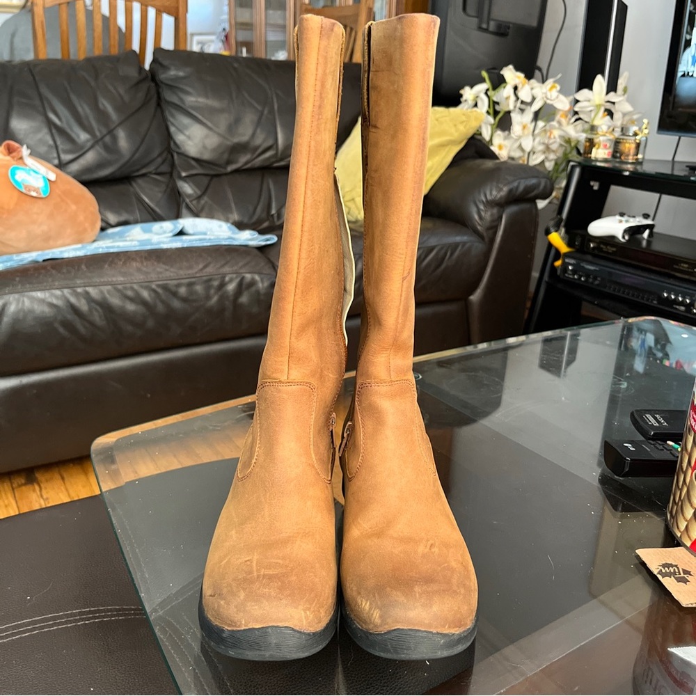 Keen Riding Boots - Picture 2 of 7